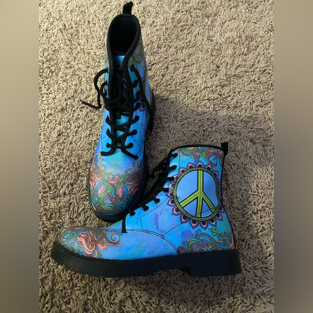 Cool boots